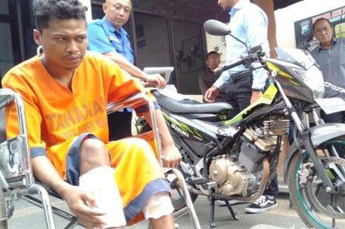 Ribut Sugeng Raharjo warga Desa Talok, Kecamatan Turen, Kabupaten Malang ditangkap Satreskrim Polres Malang, Rabu (25/9/2019). Pria berusia 31 tahun harus berurusan dengan hukum karena melakukan penjambretan handphone di berbagai daerah di Gondanglegi.