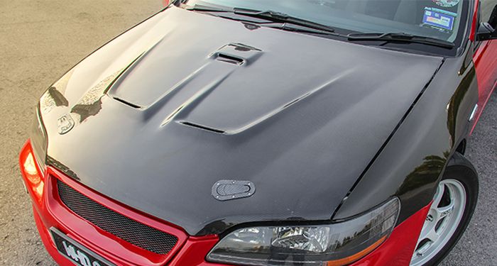 Modifikasi Honda Accord Cielo racing pakai part serat karbon di bodi