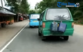 Ada Apa Ini? Angkot Sampai ‘Gandengan’ Bawa Jeriken