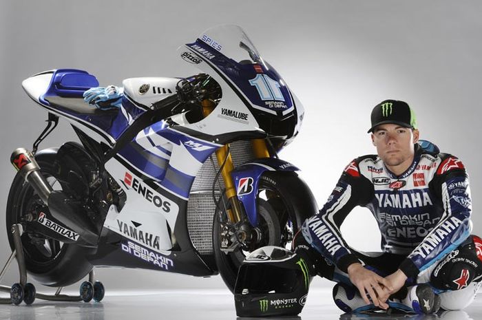 Ben Spies menjadi pembalap pabrikan Yamaha setelah membalap di Tech3