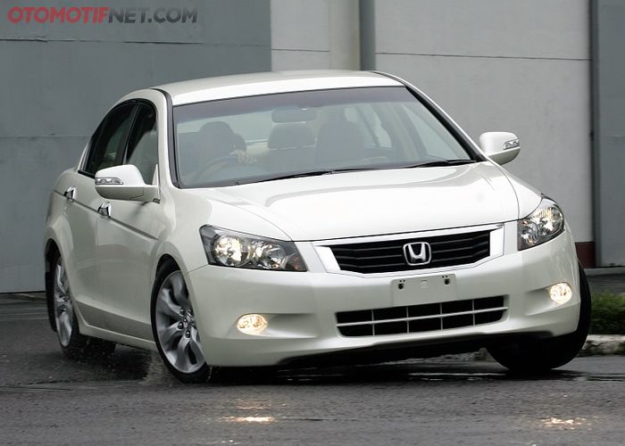 Servis Rutin Honda Accord Cp2 Mulai Rp 700 Ribu Di Bengkel Ini Gridoto Com