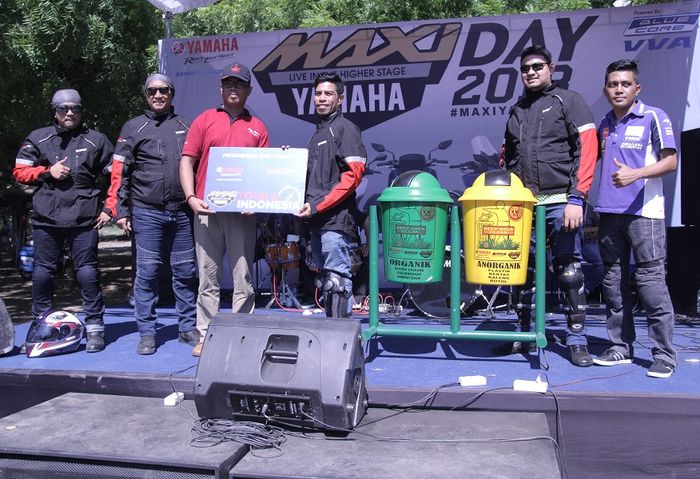 Menghadiri MAXI YAMAHA DAY dan CSR di Gilimanuk