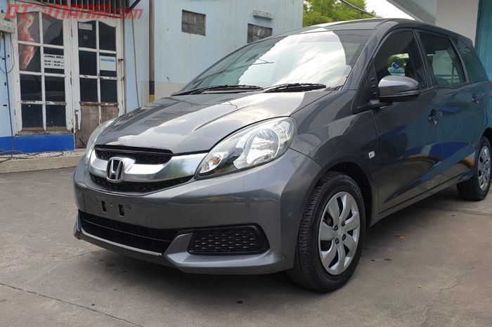 Honda Mobilio facelift 2016  bekas taksi