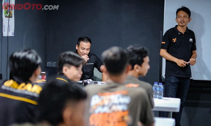 Yoong Motor Group menunjukkan kepedulian besar terhadap peningkatan kualitas sumber daya manusia, membuka peluang kerja baru, serta menghadirkan produk unggulan