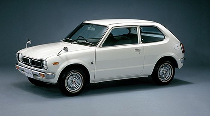 Honda Civic merupakan model global Honda yang mendapat predikat terpopuler dan terlaris, diluncurkan pertama kali tahun 1972