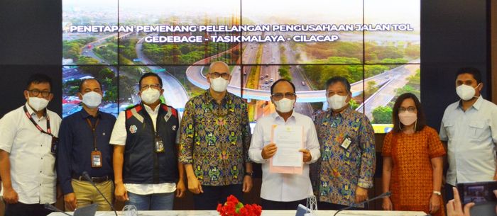 Konsorsium Jasa Marga bakal bangun jalan tol Gedebage-Tasikmalaya-Cilacap di masa mendatang.