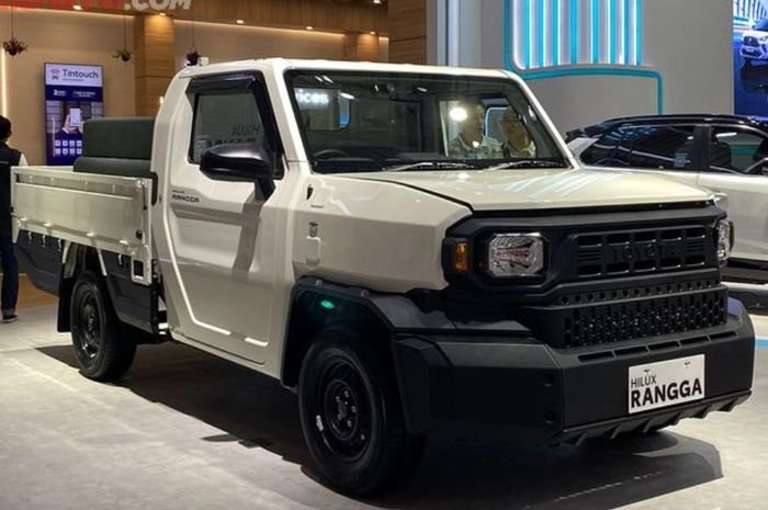 Kisaran harga Toyota Hilux Rangga Cab-Chassis PU 2.0 STD M/T tahun 2026.