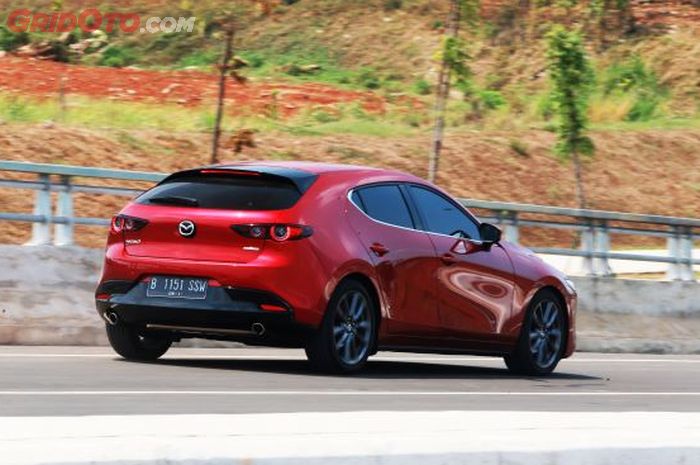 Mazda3 Hatchback saat diuji.