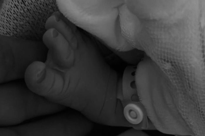 Foto kaki mungil putri Valentino Rossi