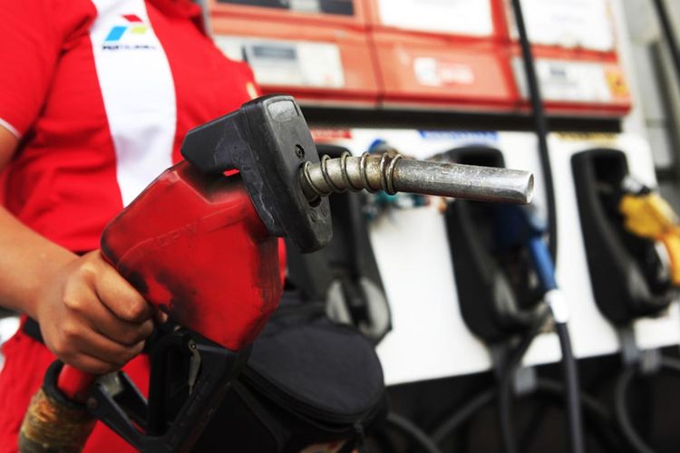 BBM Pertamina Naik Mulai Hari Ini, Murah Mana Dengan BBM Shell? Berikut ...