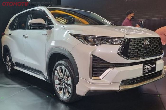 Jarga Toyota Kijang Innova Zenix G Hybrid CVT tahun 2026.