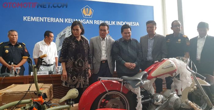 Konferensi pers penyelundupan Harley-Daividson oleh oknum Garuda Indonesia (5/12/2019)