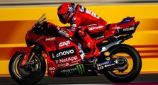 Marc Marquez Menang Sprint MotoGP Qatar 2025, Pecco Bagnaia Kalah Jauh