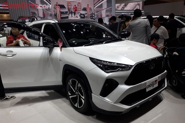 Yaris Cross Hybrid menjadi salah satu model elektrifikasi Toyota yang banyak dibeli selama GIIAS 2023