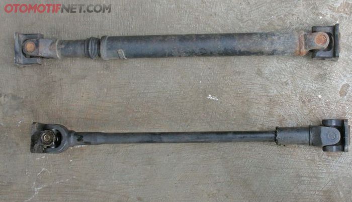 Kopel Suzuki Jimny ada 2 jenis. Kopel besi dan kopel pipa.