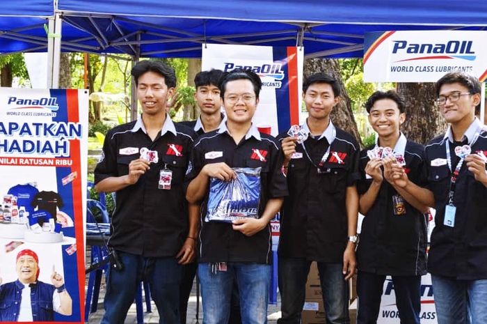 Kegiatan Servis Gratis 2025 dari PanaOil bersama ITS Surabaya.