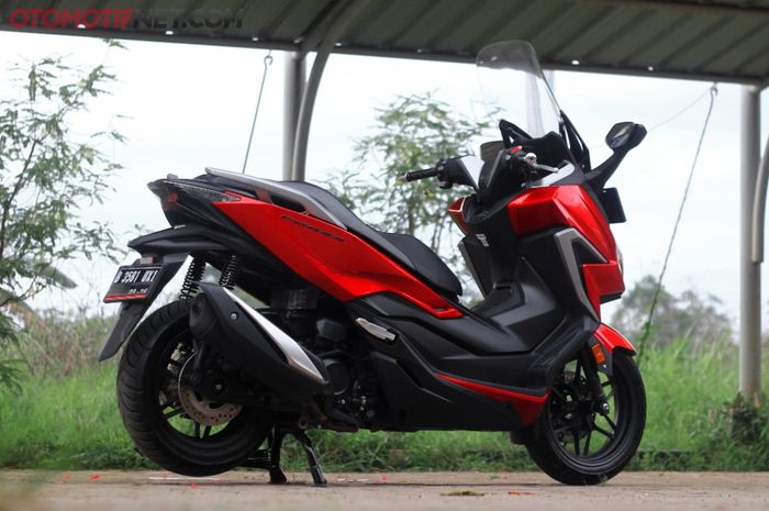 Bodi Honda Forza 250 model 2021 sedikit lebih ramping dibanding pendahulunya