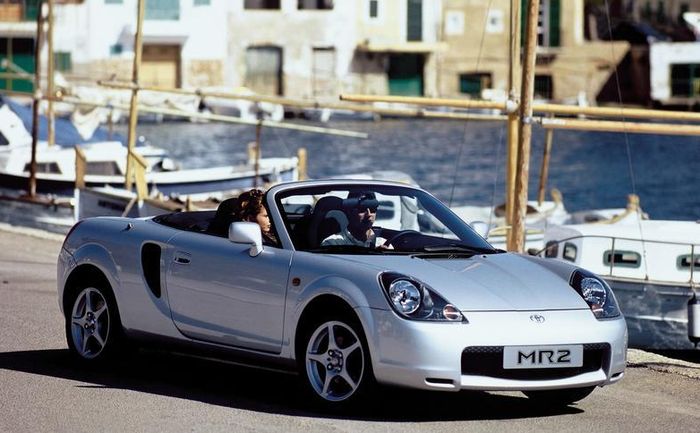 Toyota MR2 Spyder W30