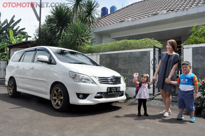 Modifikasi Toyota Kijang Innova diesel untuk antar jemput anak sekolah