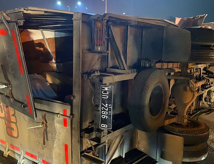 Kecelakaan di arah Tj Priok ke Cawang