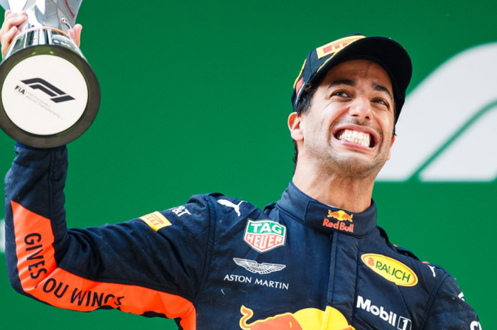 Daniel Ricciardo menangkan GP F1 China 2018