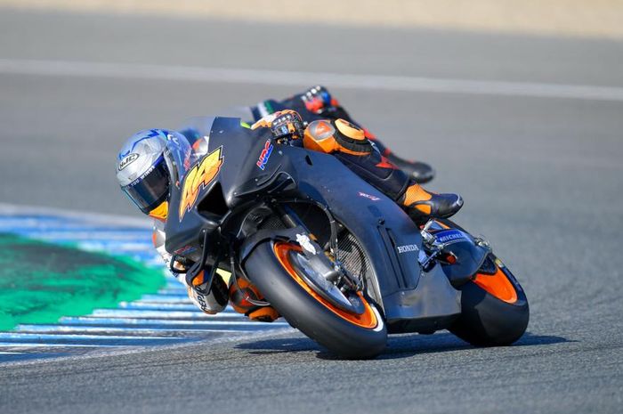 Jelang tes pramusim MotoGP 2022, Pol Espargaro masih belum yakin dengna performa motor baru Honda RC213V