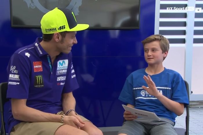 Valentino Rossi ketika diwawancarai oleh Hayes Edwards