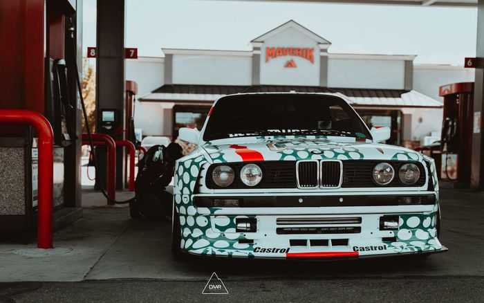 Agar maksimal BMW M3 E30 harus diisi bensin beroktan 91