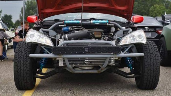 Hyundai Genesis Coupe pakai mesin LS2 beroutput sekitar 400 dk