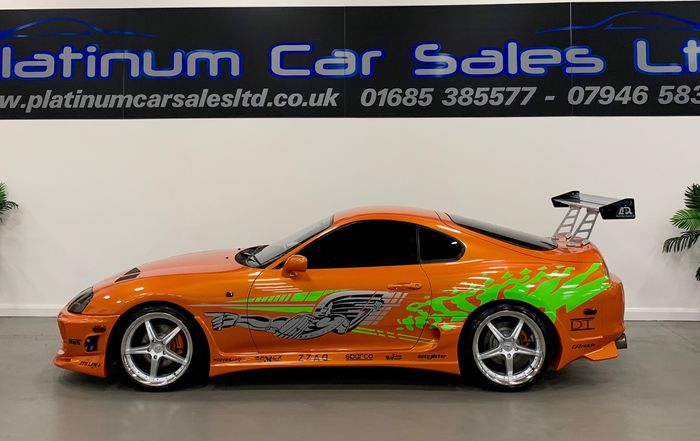 Tampilan samping Toyota Supra Mk4 ala Paul Walker