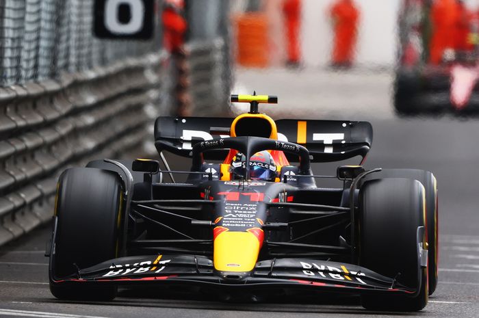 Sergio Perez berhasil keluar sebagai juara di balapan F1 Monako 2022