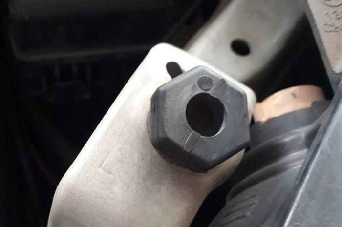 Ilustrasi karet kap mesin