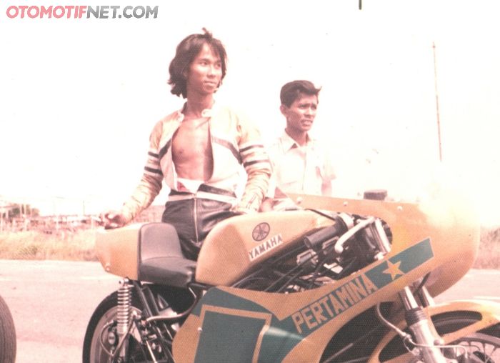 Sidarto SA mengawali balap dari motor ketika berusia 17 tahun
