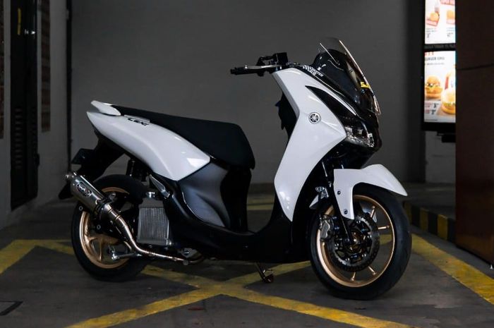 Modifikasi Yamaha Lexi, dandan proper dengan ubahan bodi dan kaki-kaki simpel berdarah JDM