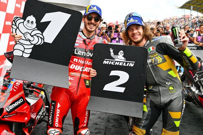 Francesco Bagnaia dan Marco Bezzecchi finis dua teratas, Valentino Rossi bahagia dua muridnya naik podium di MotoGP Belanda 2022