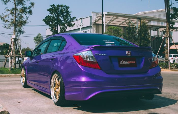 Tampilan belakang modifikasi Honda Civic FB bergaya sporty asal Thailand