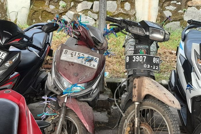MIO GT tak bertuan tak kunjung diambil pemilik di stasiun Tambun