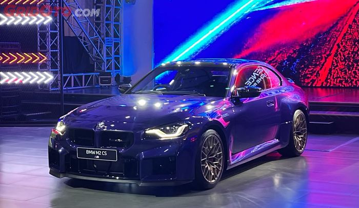 BMW M2 CS