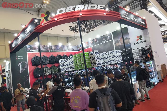 Berbagai macam produk pendukung bermotor hadir di IMOS 2025