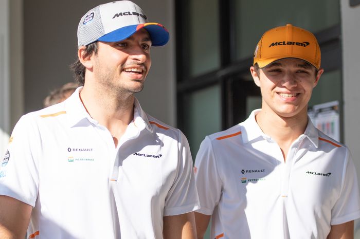 Sebagai persiapan jelang F1 2020, Duo pembalap Mclaren, Carlos Sainz dan Lando Norris berlatih dengan mobil F3 di sirkuit Silverstone, Inggris