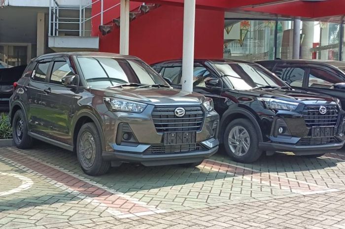 Daihatsu Rocky 1.2 M dan Rocky 1.2 X