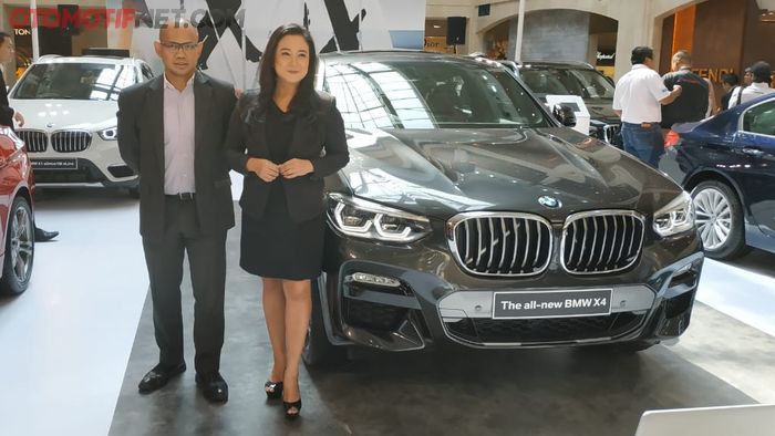 Pertama kalinya BMW X4 dipajang untuk umum