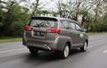 Biaya Servis Toyota Kijang Innova Reborn A/T 10.000 - 100.000 Km di Bengkel Resmi