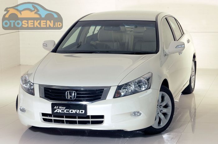 Spesifikasi dan kisaran harga Honda Accord 2.4 tahun 2012 seken