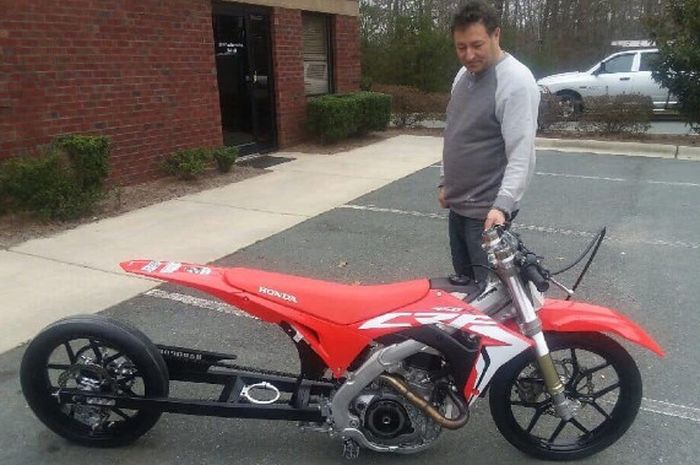 Honda CRF450R dimodifikasi buat drag bike