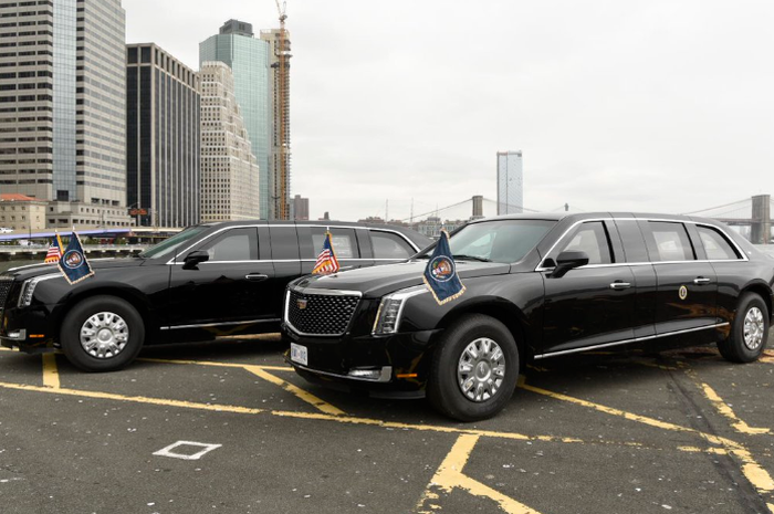 Penampakan duo mobil terbaru Cadillac The Beast