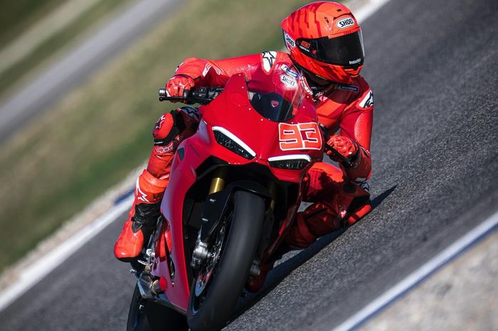 Marc Marquez menggunakan motor latihan baru, Ducati Panigale V2 menggantikan Honda CBR600RR