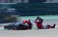 Ngeri! Jorge Lorenzo Crash Disundul Motornya di Tikungan Pertama MotoGP Aragon