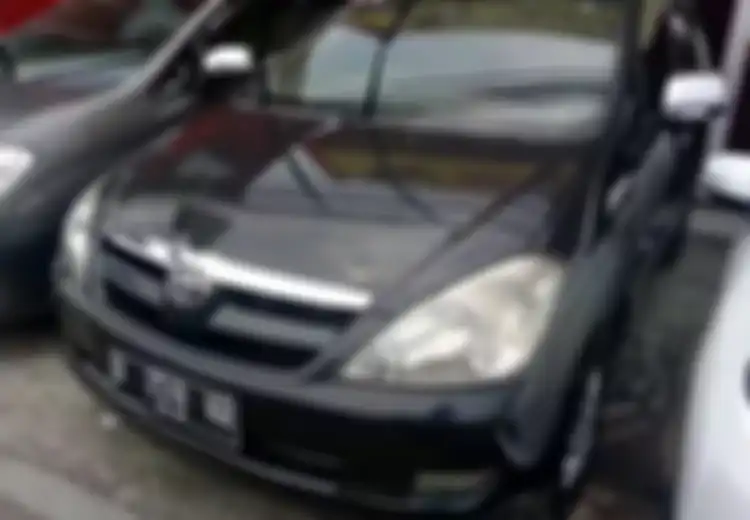 Bikin Dompet Bergetar, Harga Innova Bensin 2006 Bekas Dijual Segini