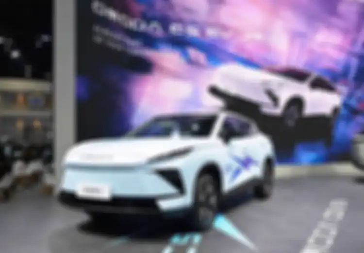 Siap Gantikan Chery E5, Omoda C5 2026 Muncul Dengan Fascia Robo Shark